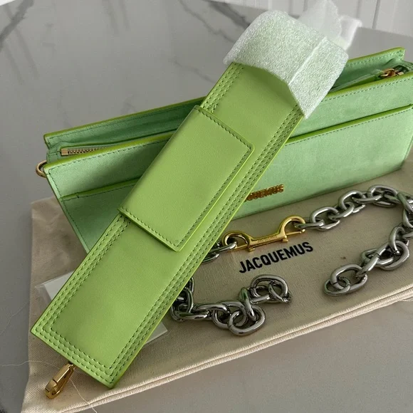 Jacquemus Le Ciuciu Suede Shoulder Bag - Picture 4 of 12